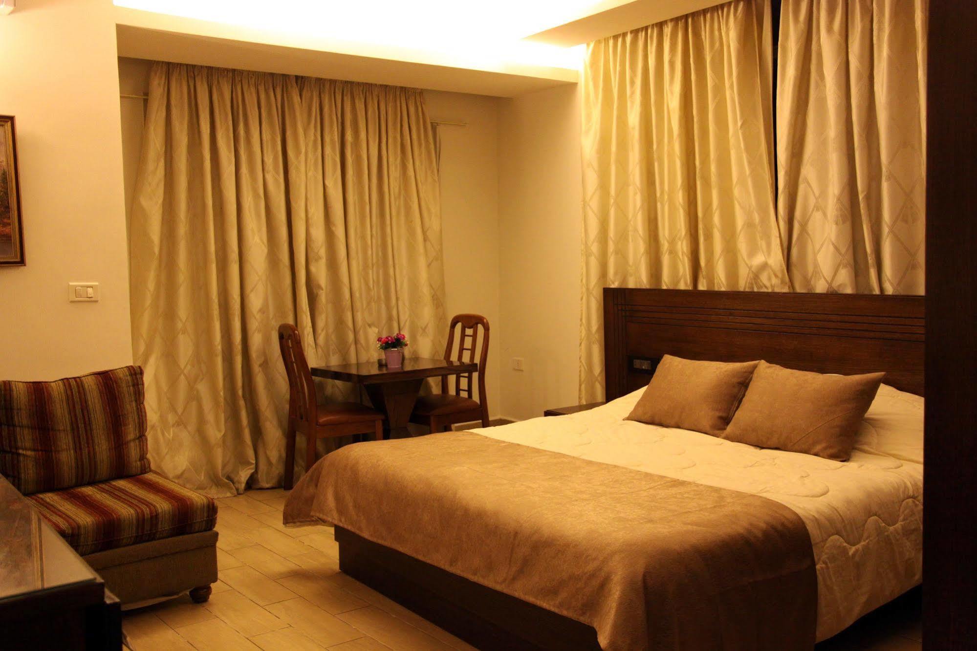 Lamedina Hotel & Resort Jounieh Eksteriør billede